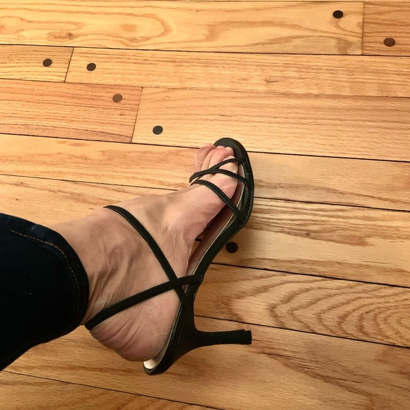 Jazzberry black strappy heels - Picture 5 of 6